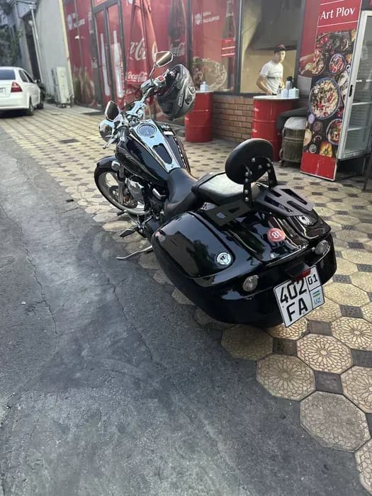 Yamaha Raider image 1