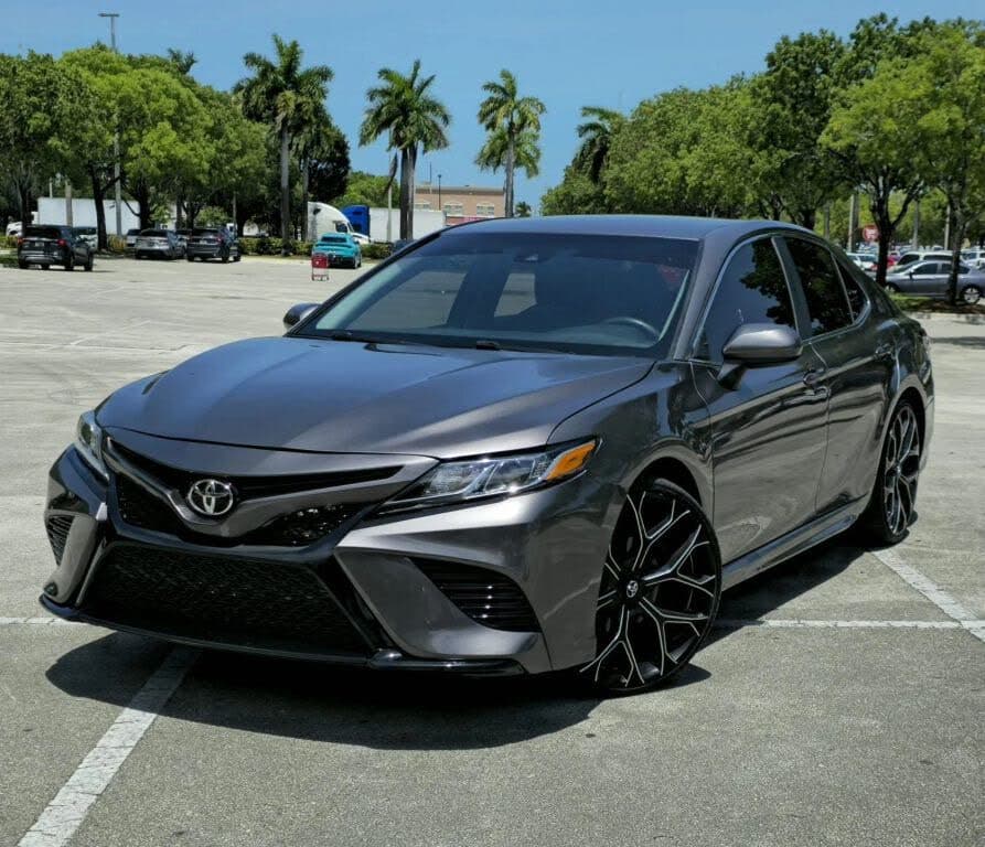 Toyota Camry 2010 image 3