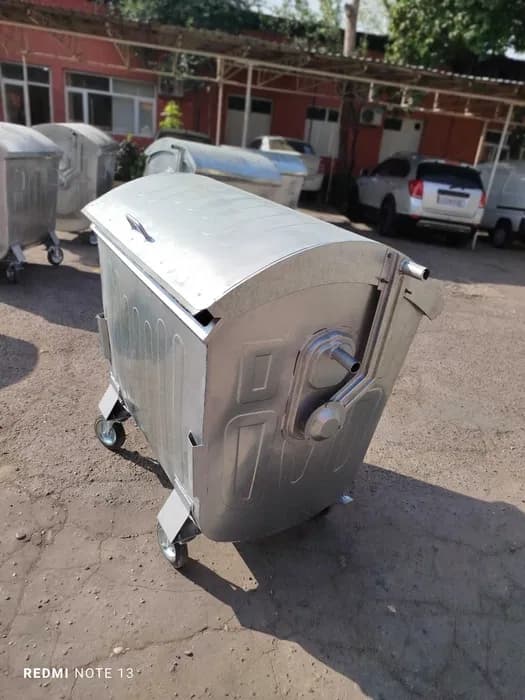 Мусорные баки в ассортименте image 3
