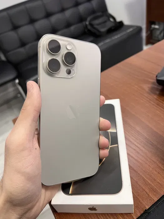 Iphone 16 pro max 256 image 4