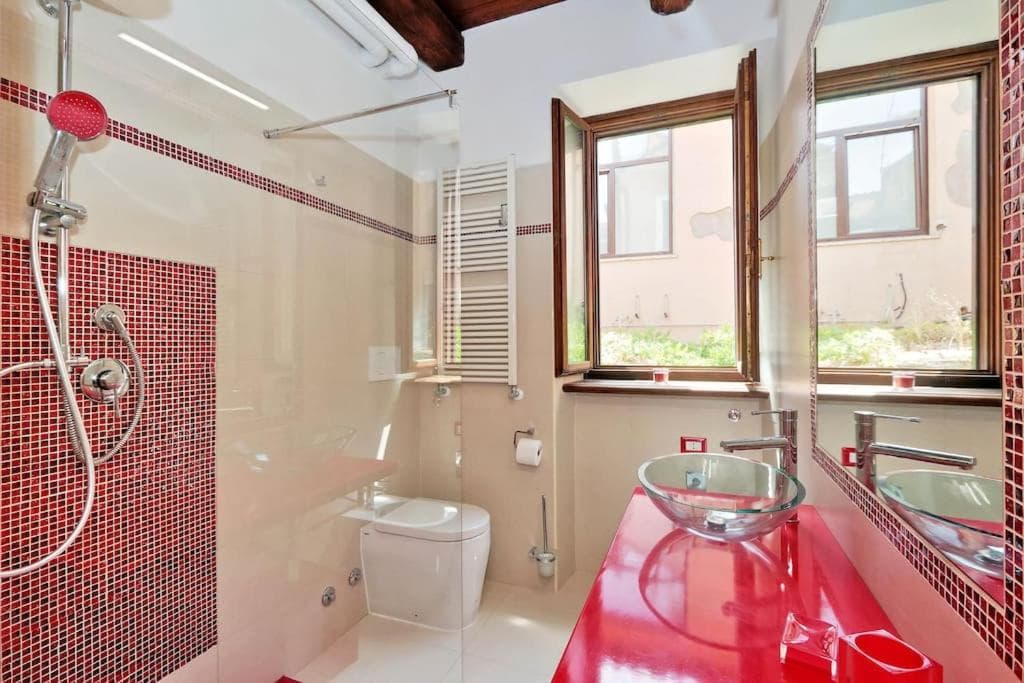 Квартира 2 2 85 m² image 2