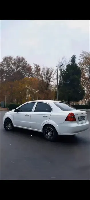 Chevrolet Nexia image 2