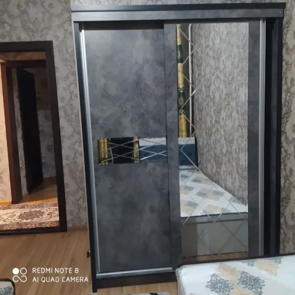 Комната с хозяином