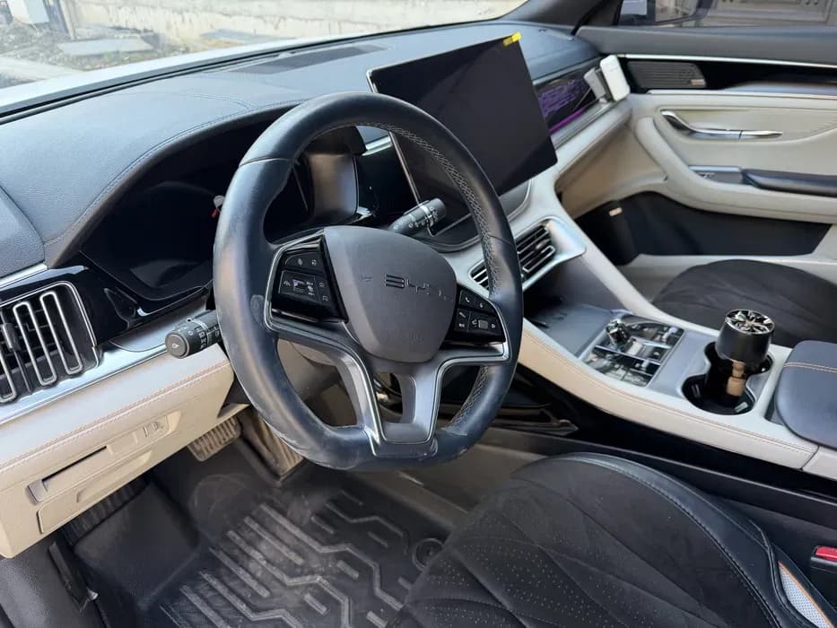 BYD Song Plus 2024 used image 5