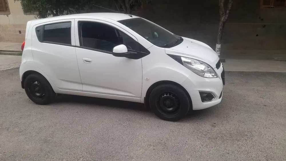 Chevrolet Spark 2015 used image 5