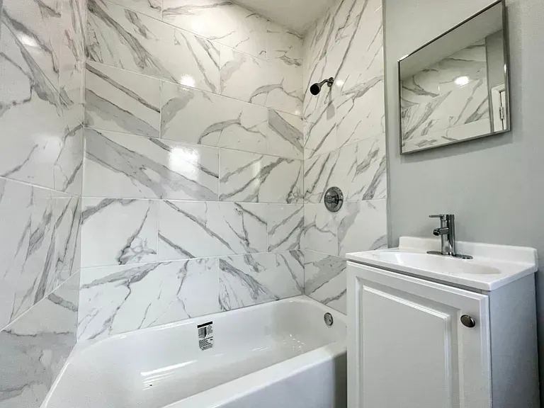 Квартира 1 2 58 m² image 2
