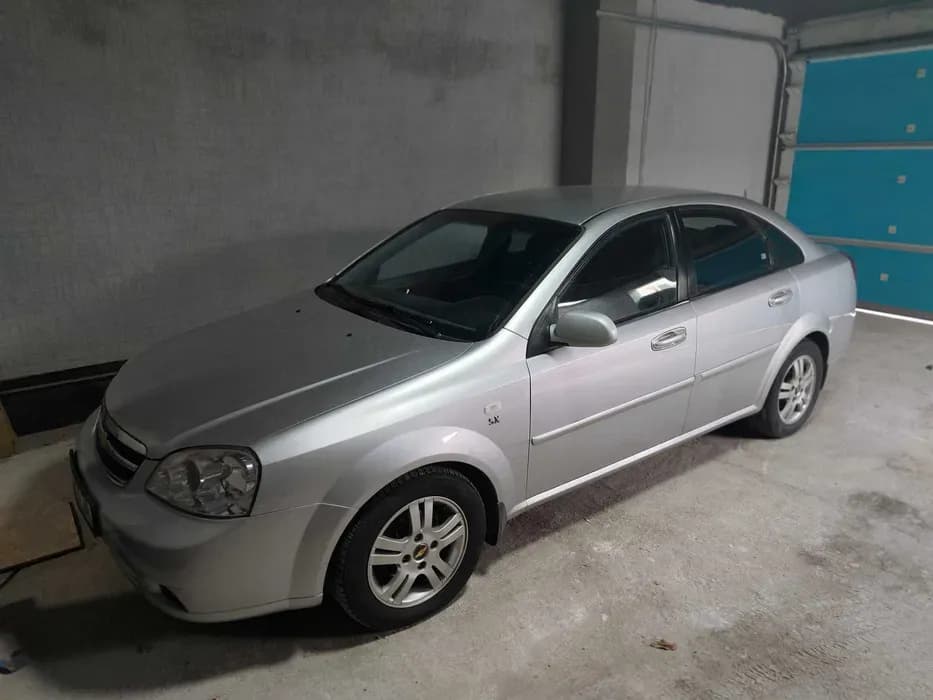 Chevrolet Lacetti image 3
