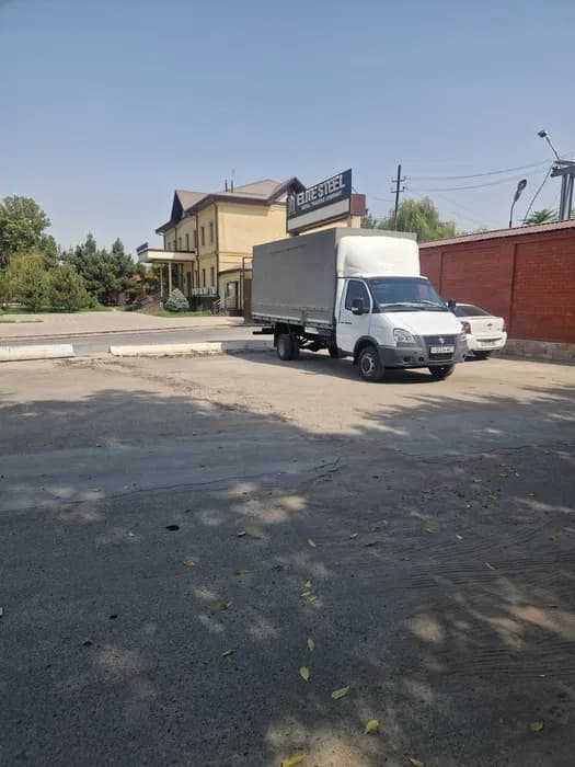 Перевозка грузов мебели и пианино image 1