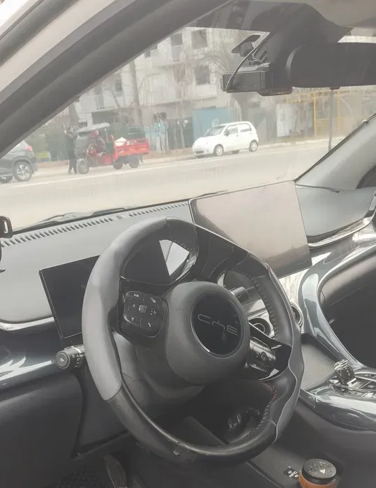 BYD E2 image 2