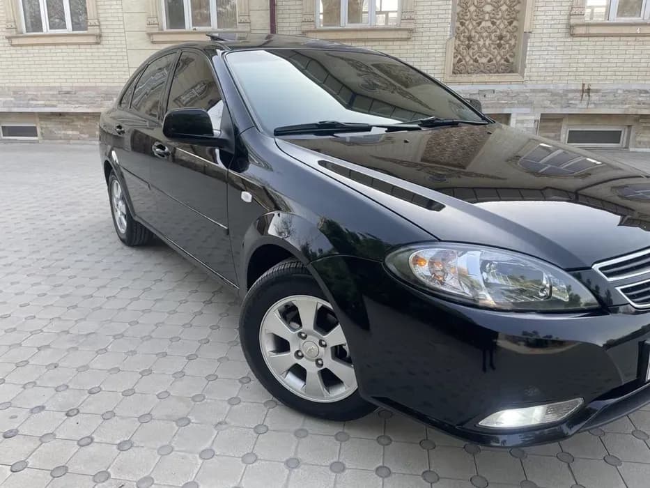 Chevrolet Gentra 2020 used image 3