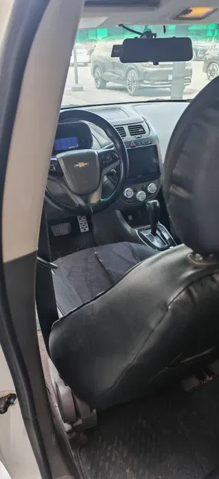 Chevrolet Cobalt image 3