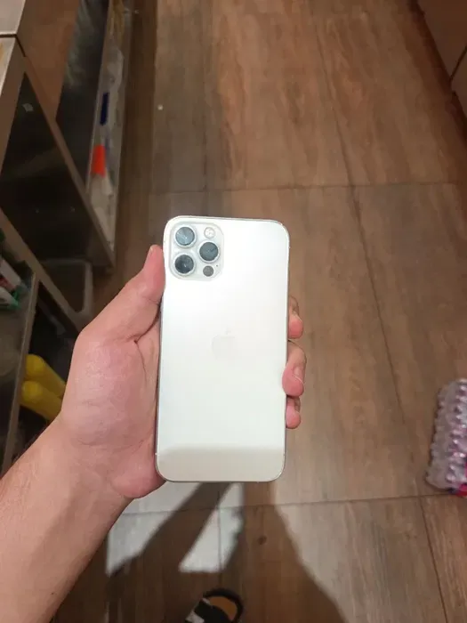 Iphone 12 pro 256gb image 2