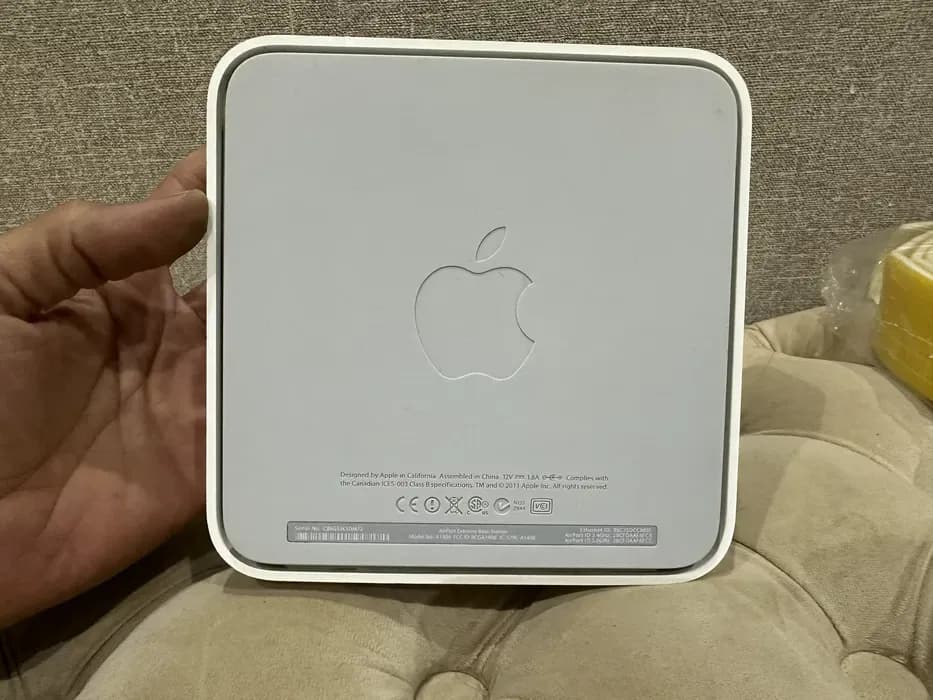 Apple AirPort Extreme Base Station 2-х диапазонный WiFi роутер 2 Apple AirPort Extreme Base Station 2-х диапазонный WiFi роутер image 2