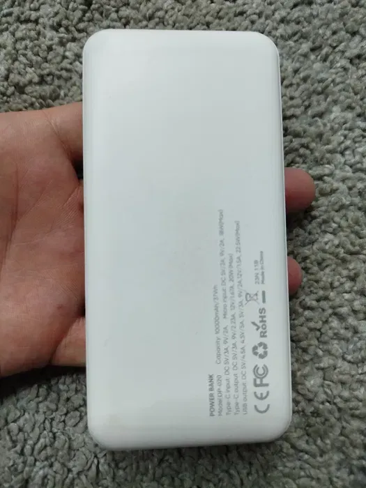 Повербанк 10000 mAh 22w 1 Повербанк 10000 mAh 22w image 1