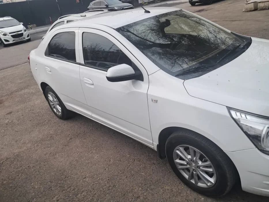 Chevrolet Cobalt 2024 used 1 Chevrolet Cobalt 2024 used image 1