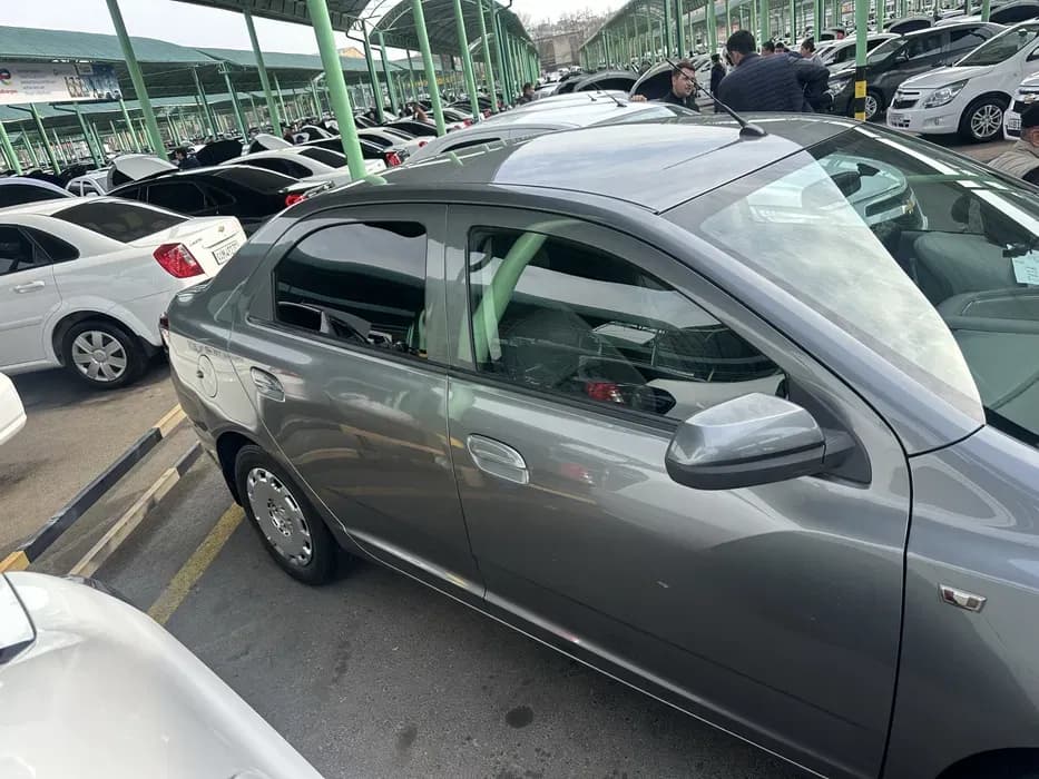 Chevrolet Cobalt 2015 used 2 Chevrolet Cobalt 2015 used image 2