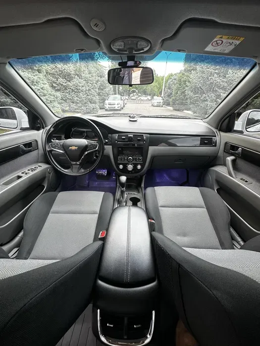 Chevrolet Gentra 2020 used image 3