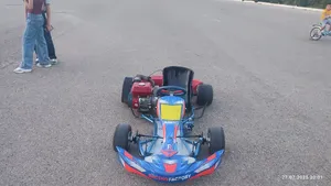 Картинг image 0 blur bg