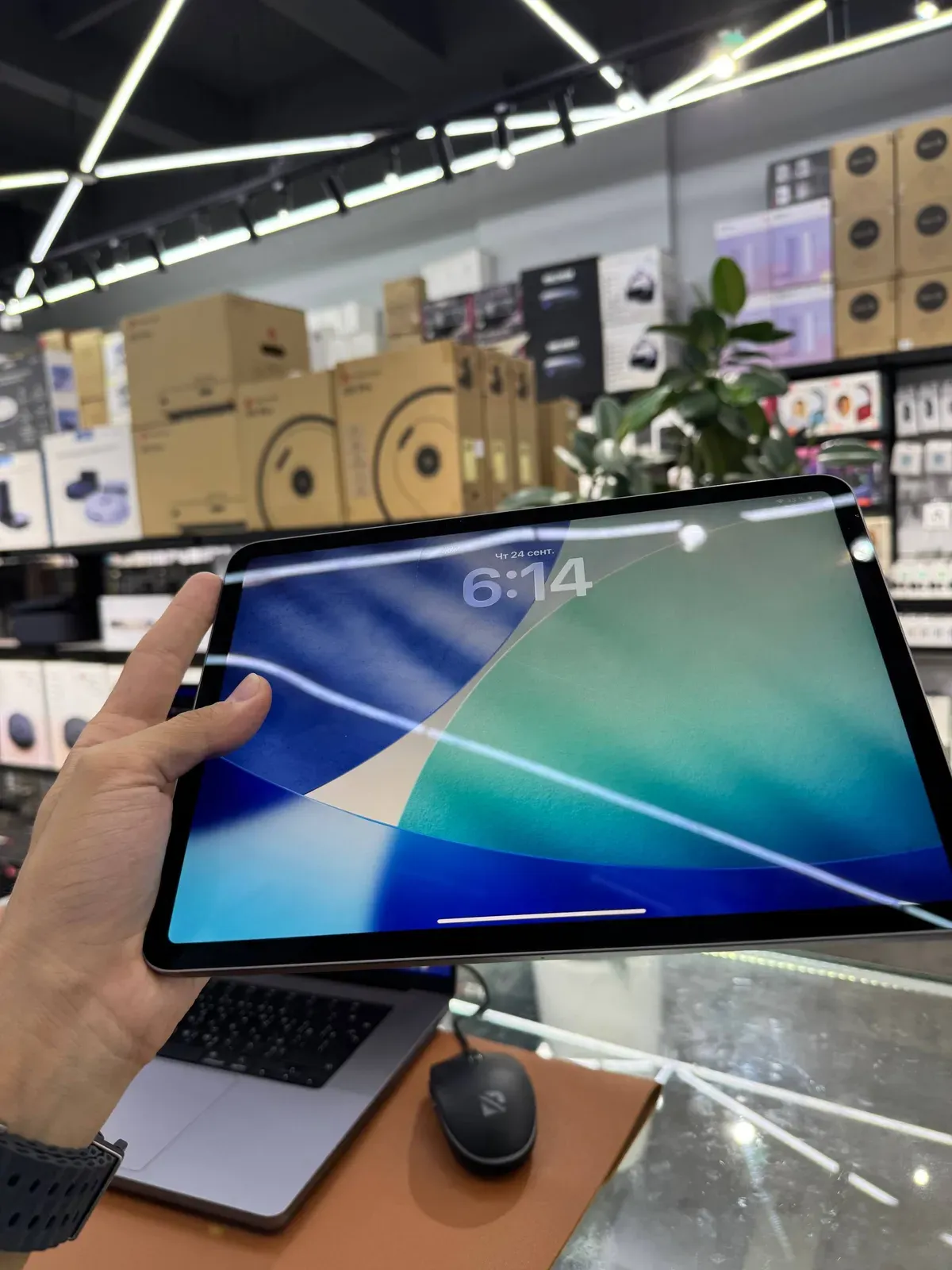 Apple iPad Pro 11 (2018) 5 Apple iPad Pro 11 (2018) image 5