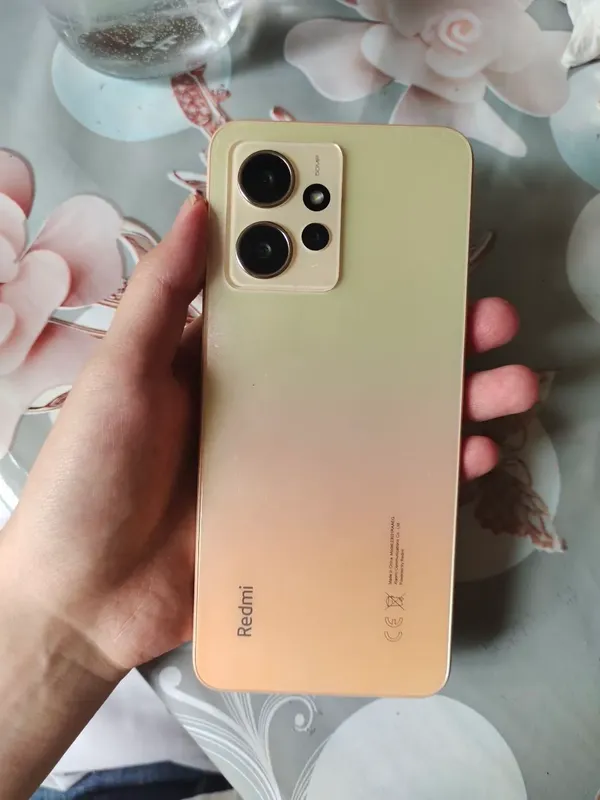 Redmi Note 12 blur bg