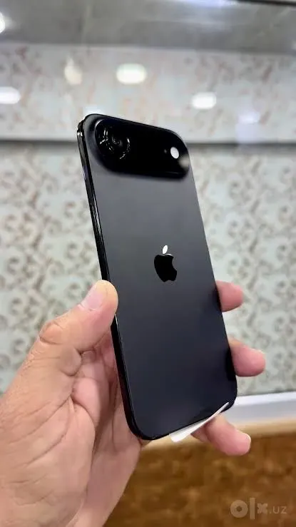Apple iPhone Air image 0