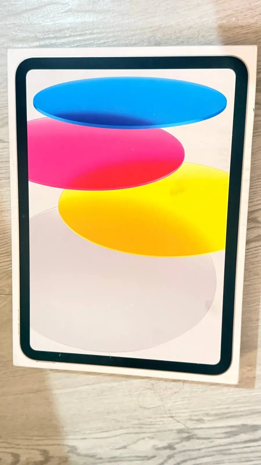 Apple iPad (A16) image 5