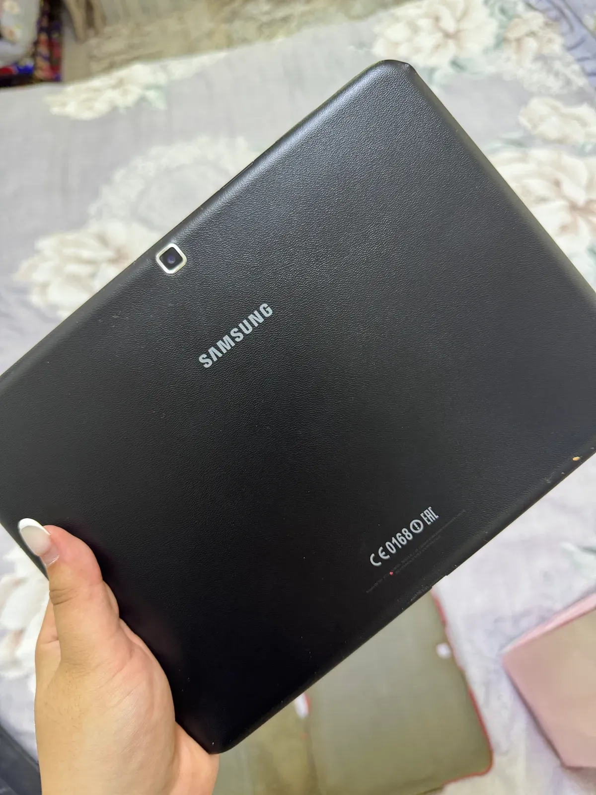 Samsung Galaxy Tab 4 10.1 image 1