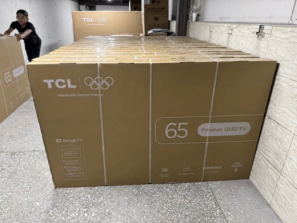 Телевизор TCL 65 4K Smart TV Google TV blur bg