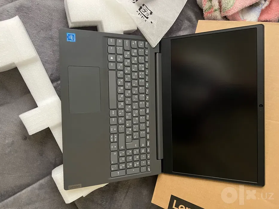 Lenovo V15, 2 kun ishlatilgan: dasturlash, IT, trading, buxgalteriya uchun image 2