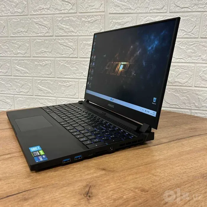 Игровой ноутбук Gigabyte AORUS 5, RTX 3070, 32GB image 3