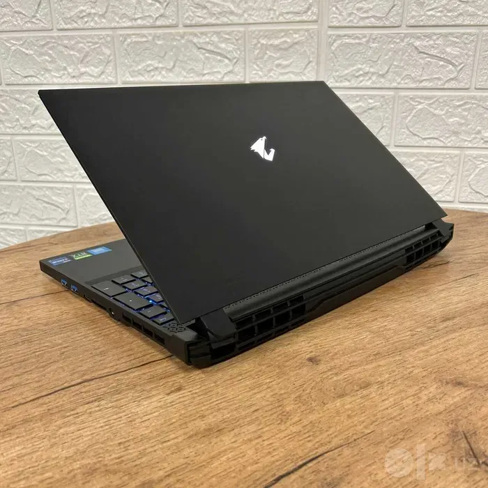 Игровой ноутбук Gigabyte AORUS 5, RTX 3070, 32GB image 4
