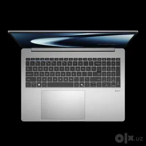 Asus ExpertBook P3 PM3606CHA 16" IPS Ryzen 7-8840HS 16GB SSD 512GB image 5 blur bg