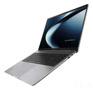 Asus ExpertBook P3 PM3606CHA 16" IPS Ryzen 7-8840HS 16GB SSD 512GB image 7 blur bg