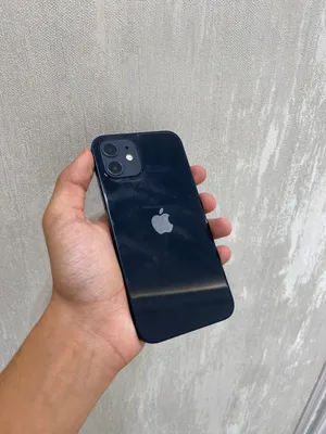 iPhone 12 64GB image 1 blur bg