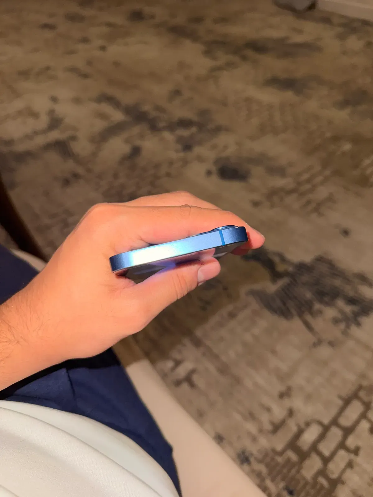 iPhone 13 256GB image 5