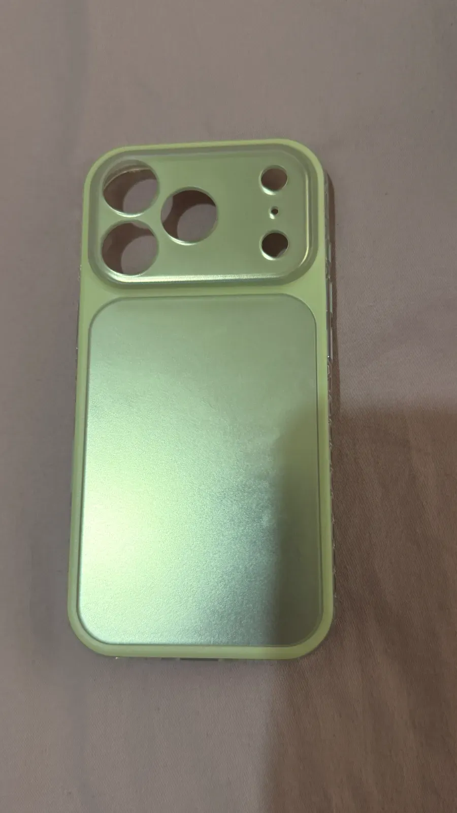 chexol iphone17pro image 4