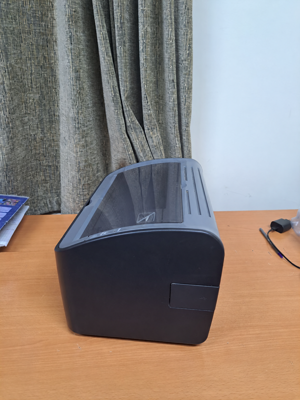 Canon i-SENSYS LBP2900B blur bg
