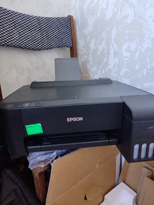 Epson L1110 image 2 blur bg