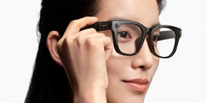 Xiaomi AI Glasses image 2 blur bg