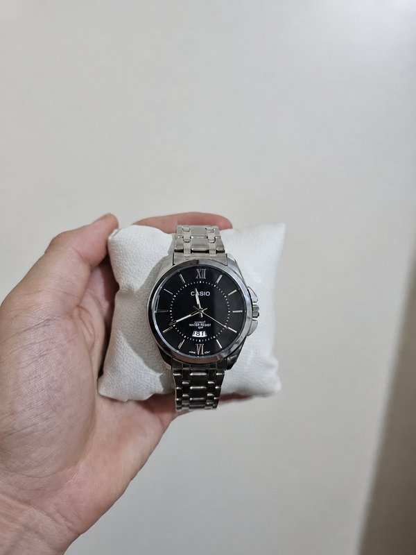 Casio — наручные часы blur bg