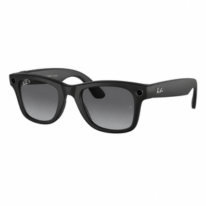 Ray-Ban Meta Wayfarer Matte Black / Polar Gradient Graphite image 2 blur bg
