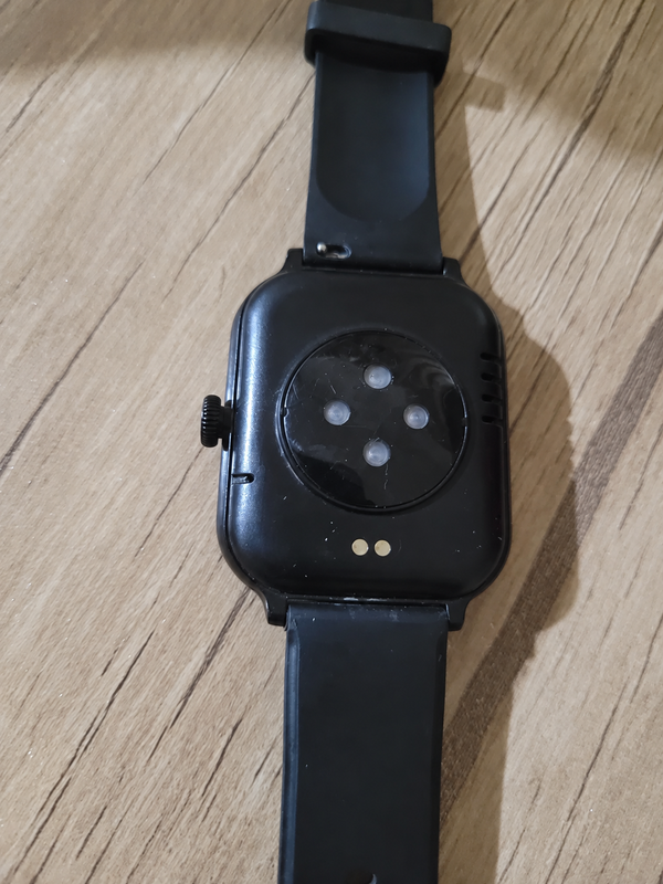 Smart watch aqili soat blur bg