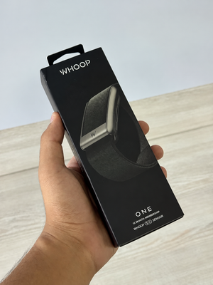 Whoop 5.0 с подпиской ONE на один год image 2 blur bg