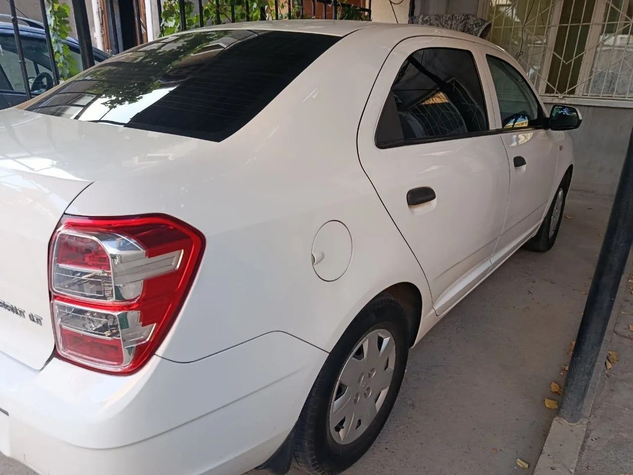 Chevrolet Cobalt image 3