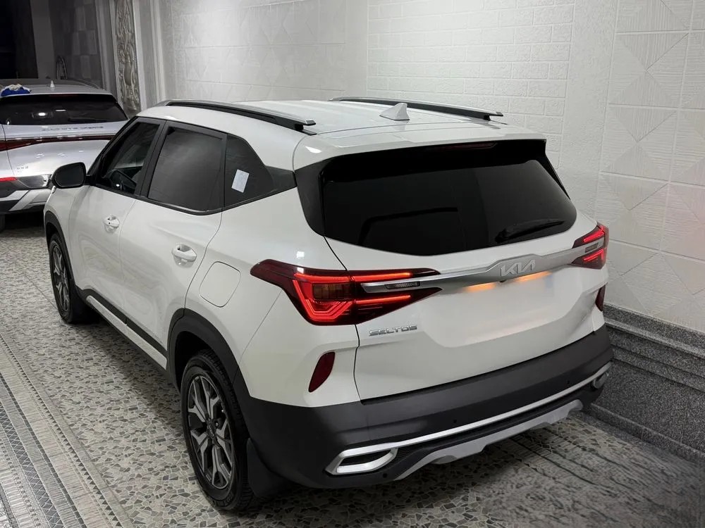 Kia Seltos image 3