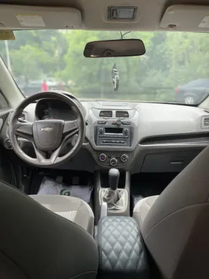 Chevrolet Cobalt 2015 used image 3 blur bg
