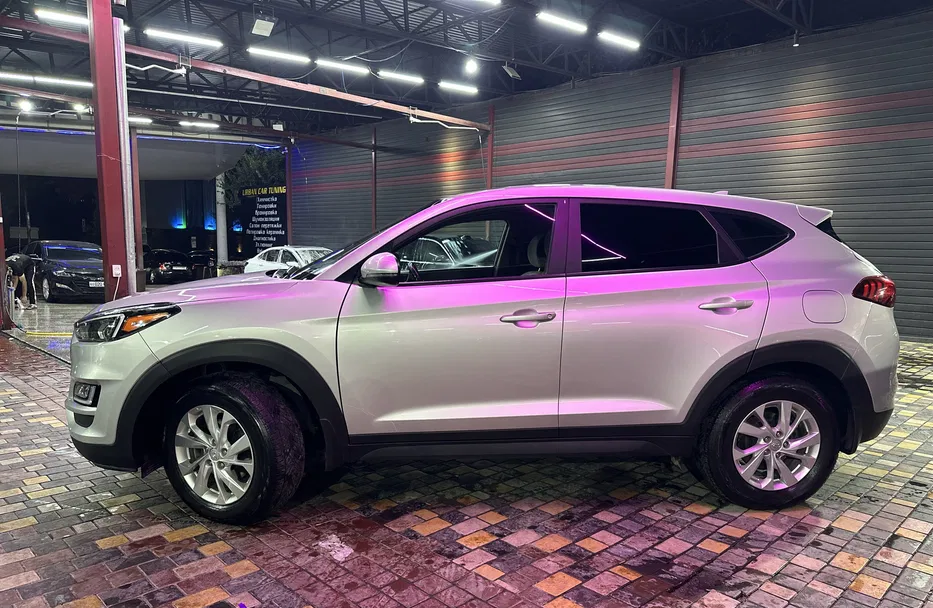 Hyundai Tucson 1 Hyundai Tucson image 1