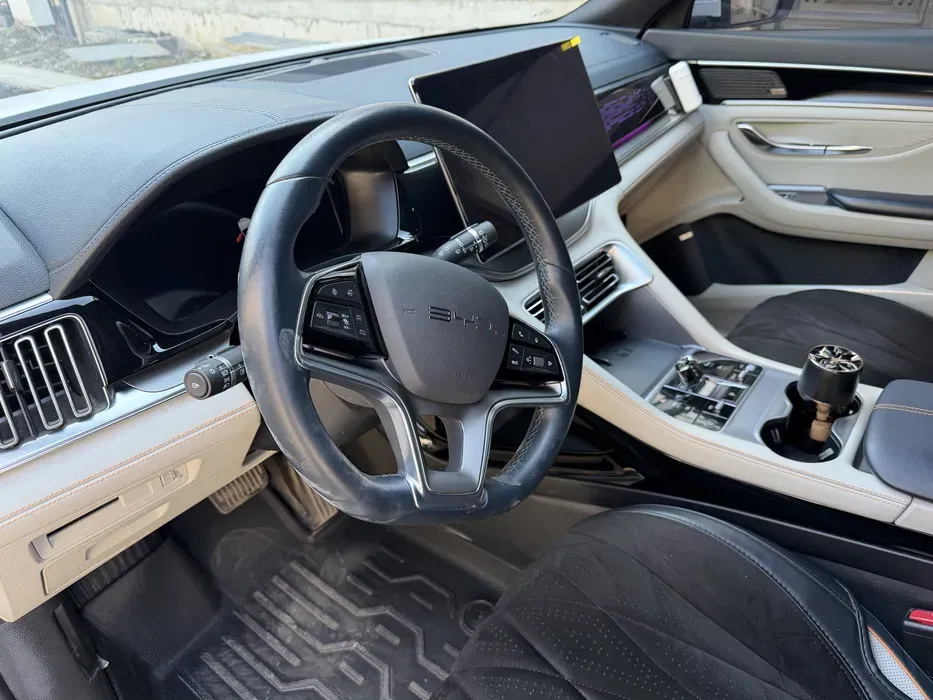BYD Song Plus 2024 used image 5