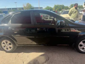 Chevrolet Gentra 2023 used image 3 blur bg