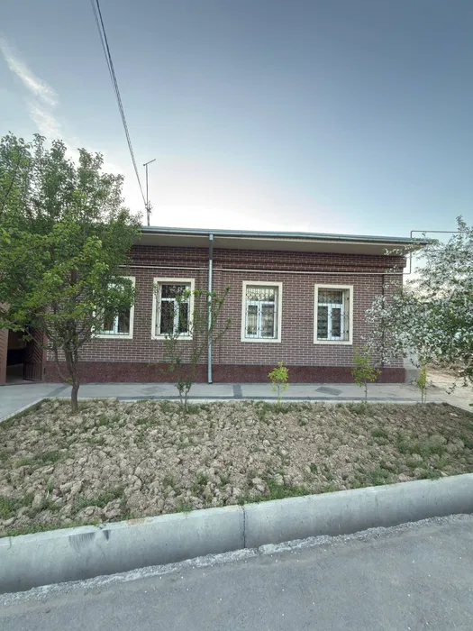 Ер майдони Тинчлик 0 Ер майдони Тинчлик image 0